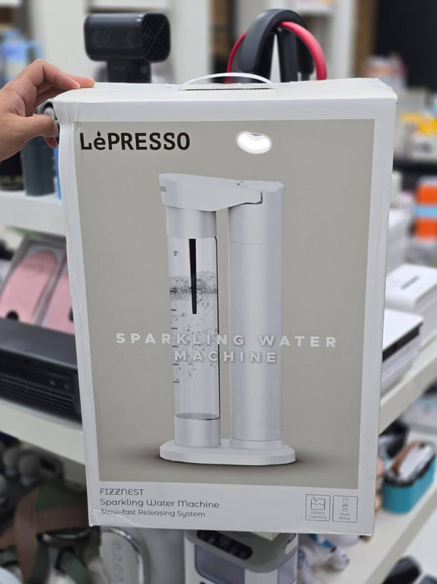 دستگاه دستساز آب گازدار (سوداساز) از برند LePresso مدل FIZZNEST