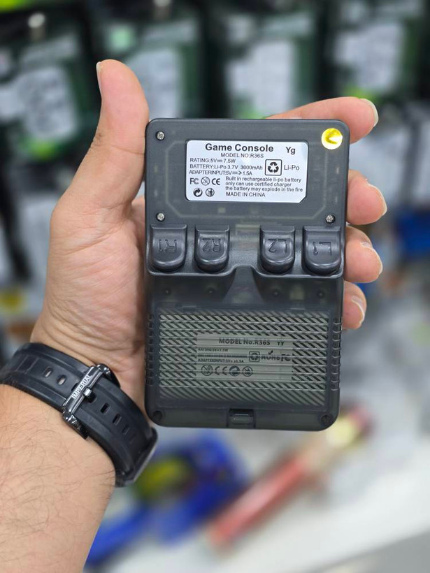 کنسول بازی قابل حمل مدل R36S R36S Handheld Game Console